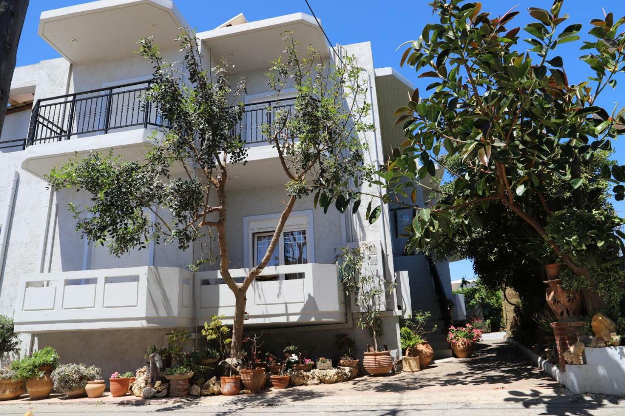 Aris Apartments Gerani  Exterior photo